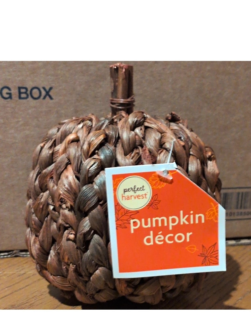 Brown Woven Pumpkin Décor